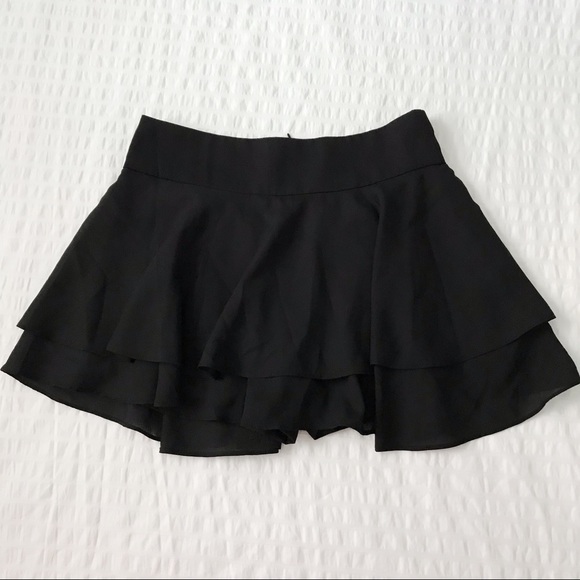 SOLD | Black chiffon mini skort - Picture 2 of 11